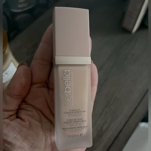 Melaleuca Sei Bella liquid foundation. Brand new. Never used. Shade 180C / 3801